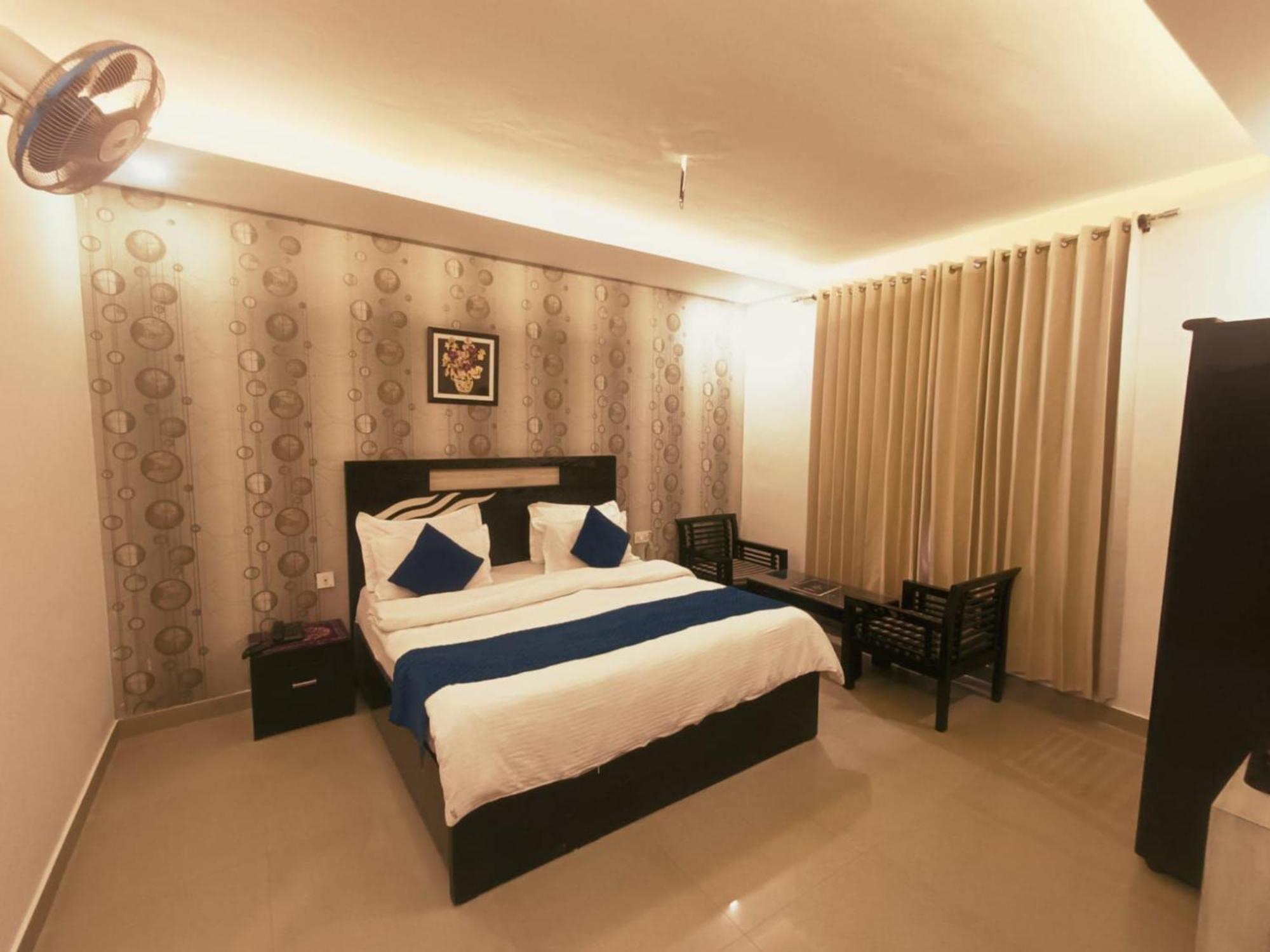 Hotel Wild Rose - Dalhousie Extérieur photo